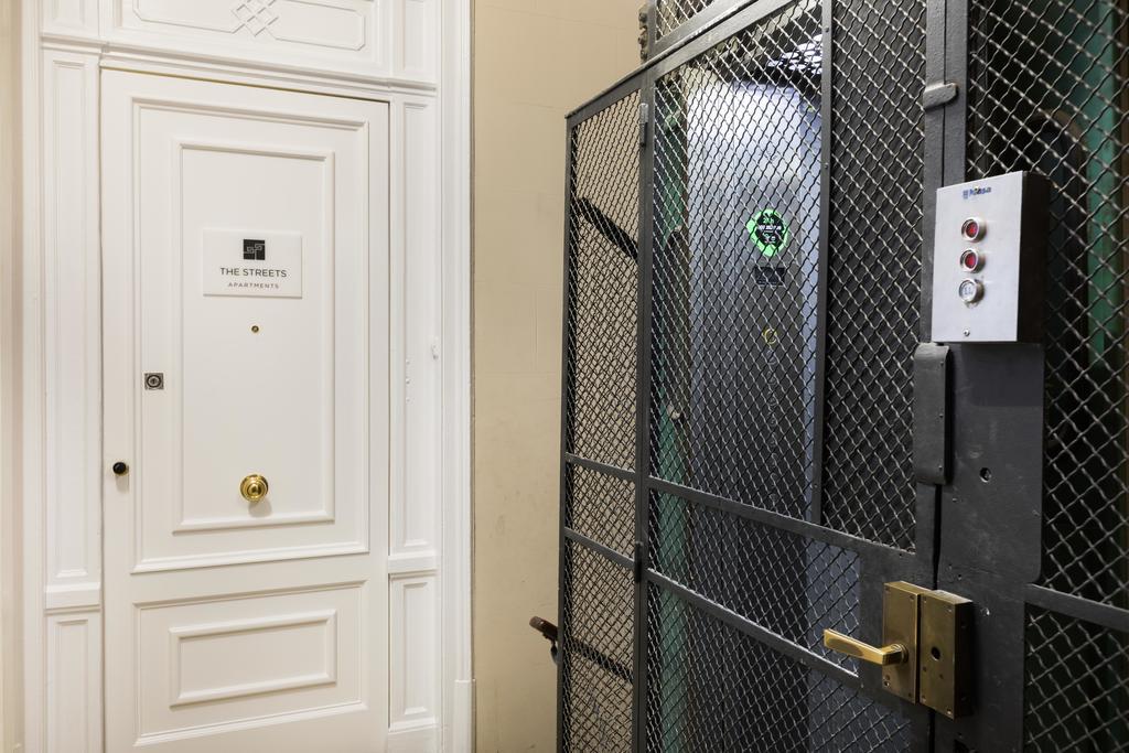 Apartament El Consell By The Streets Barcelona Zewnętrze zdjęcie